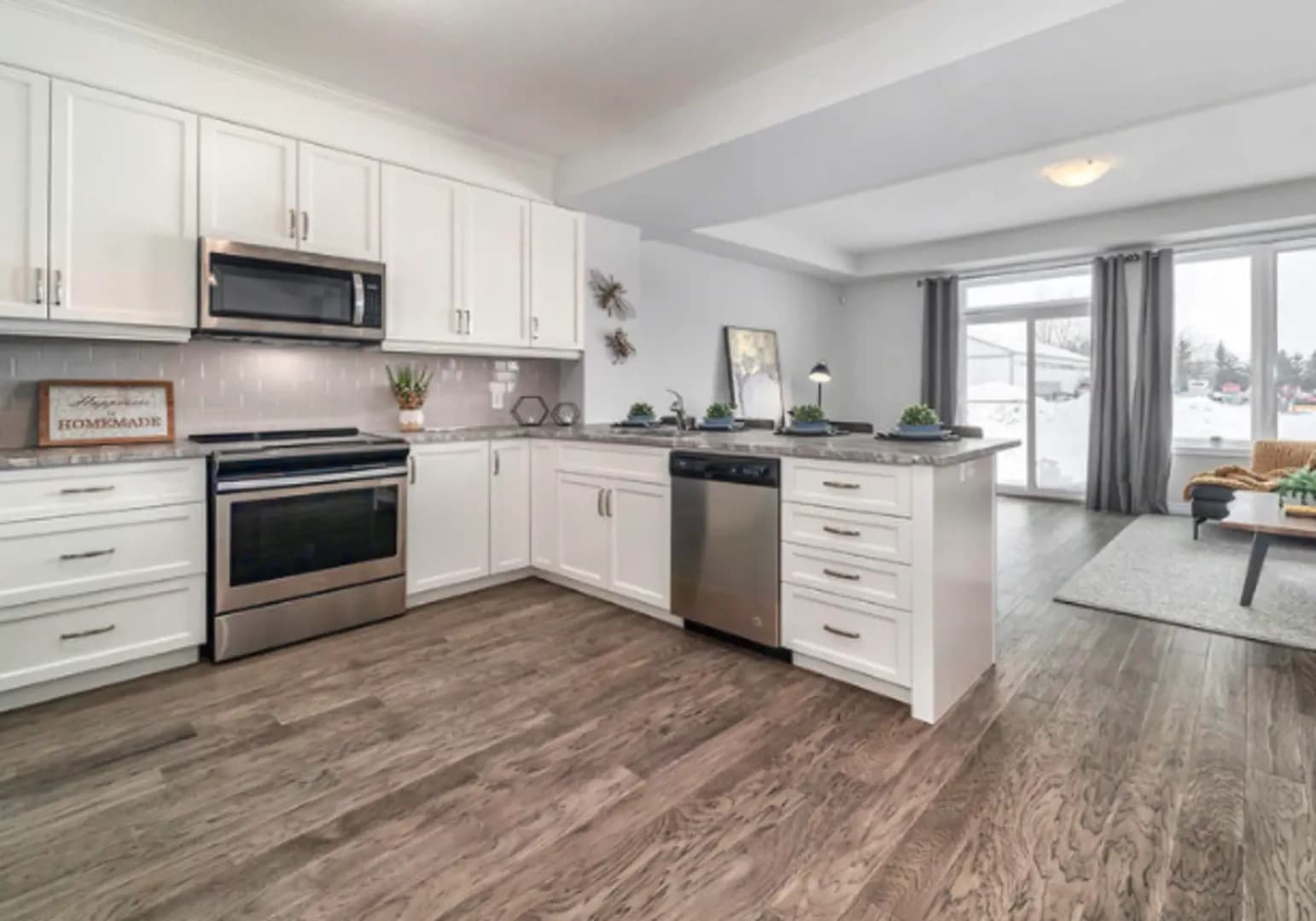 The Hive Towns - Image 6