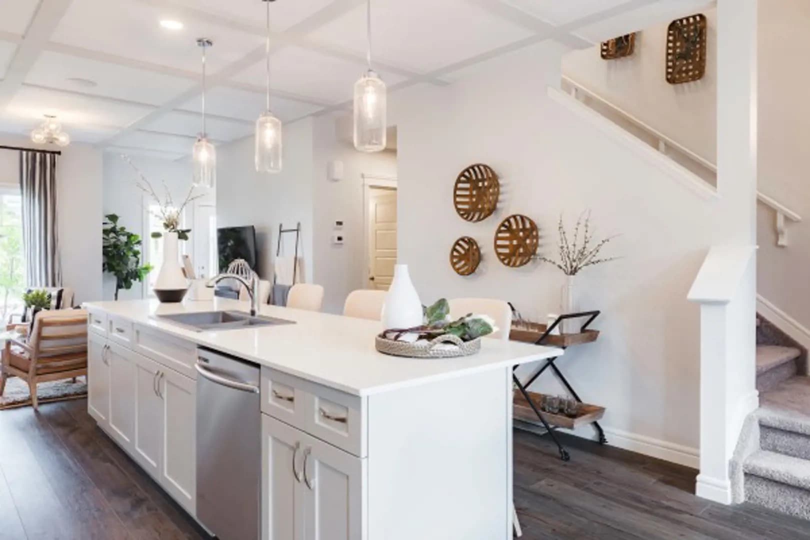 Walker Summit Towns - Image 12