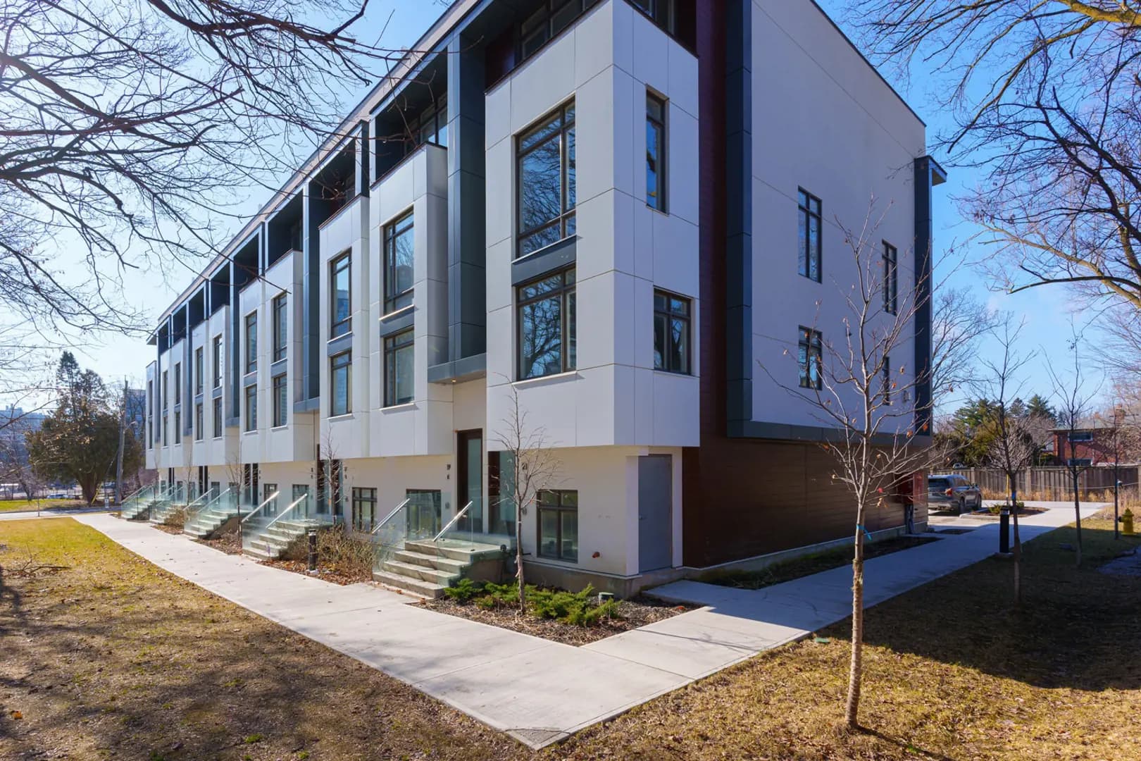 Croft & Hill Towns - Image 2