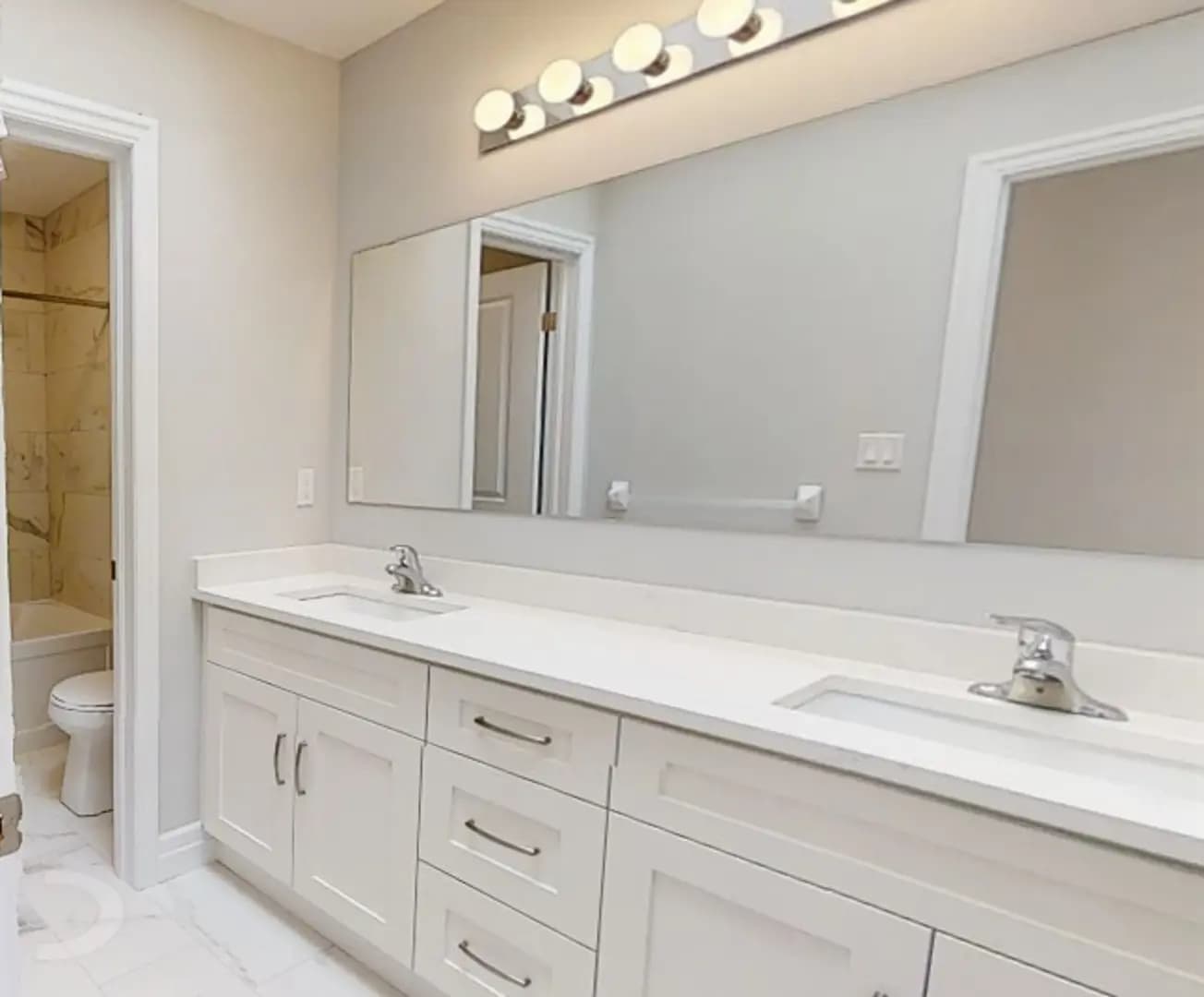 Explorers Walk Homes - Image 15