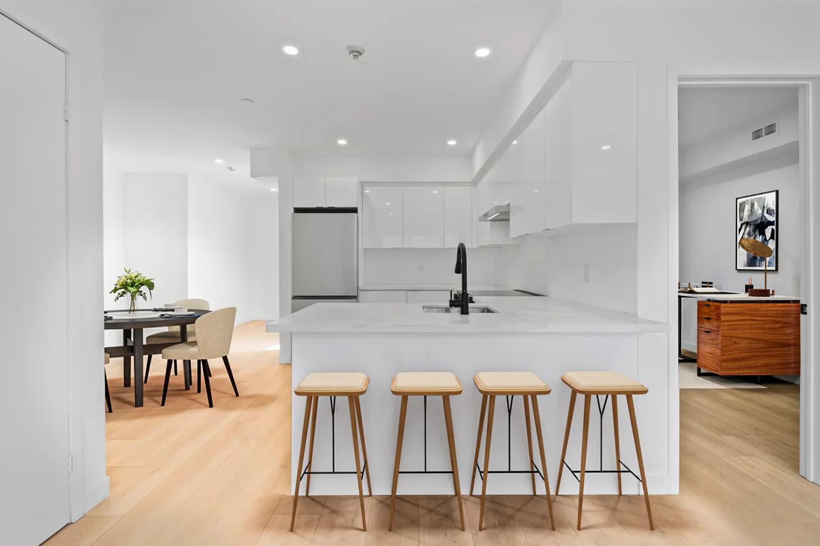 Orchard Park Condos - Image 21