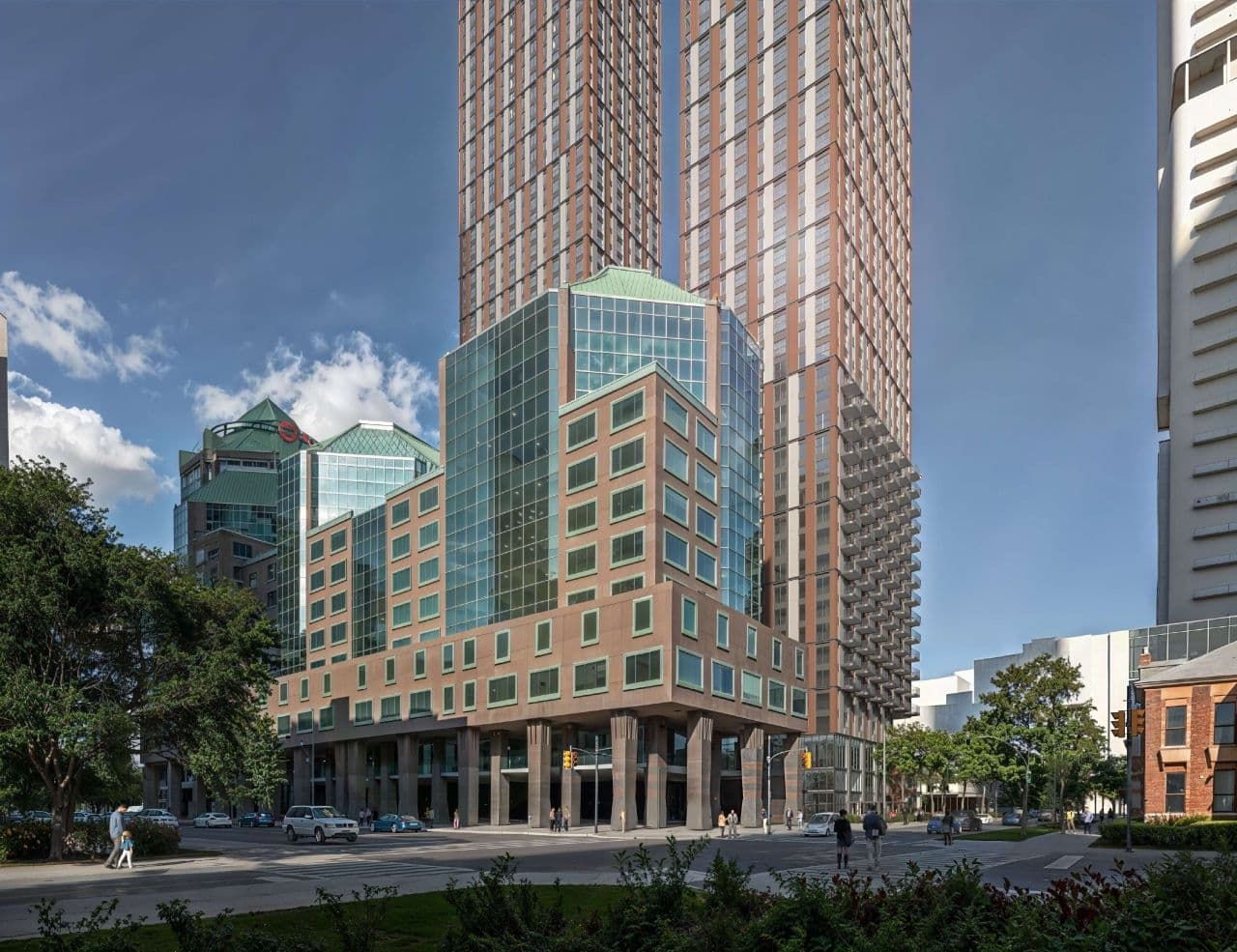 30 Huntley Street - Image 1