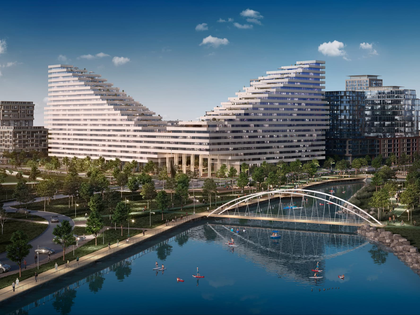 Harbourwalk at Lakeview Village Condos